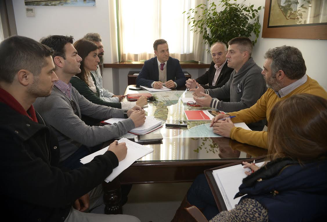 El Gobierno abre nuevas líneas de colaboración con Cruz Roja