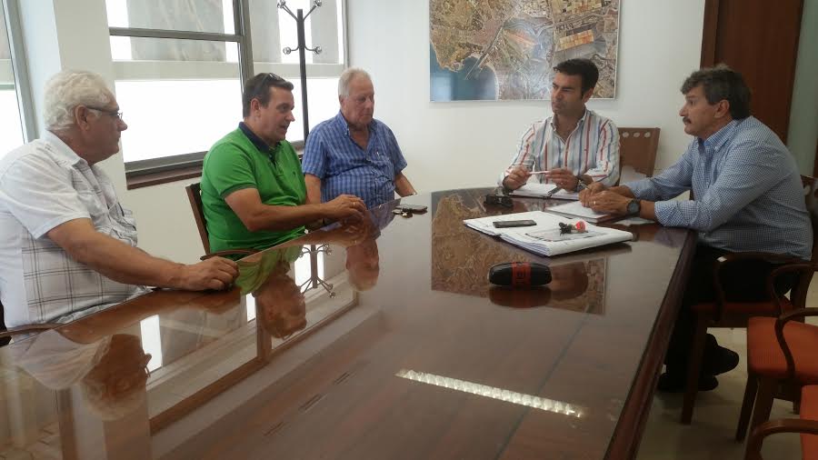 Fiestas y Asociación de Empresarios Feriantes abordan la organización de la próxima edición de la Feria de Primavera 