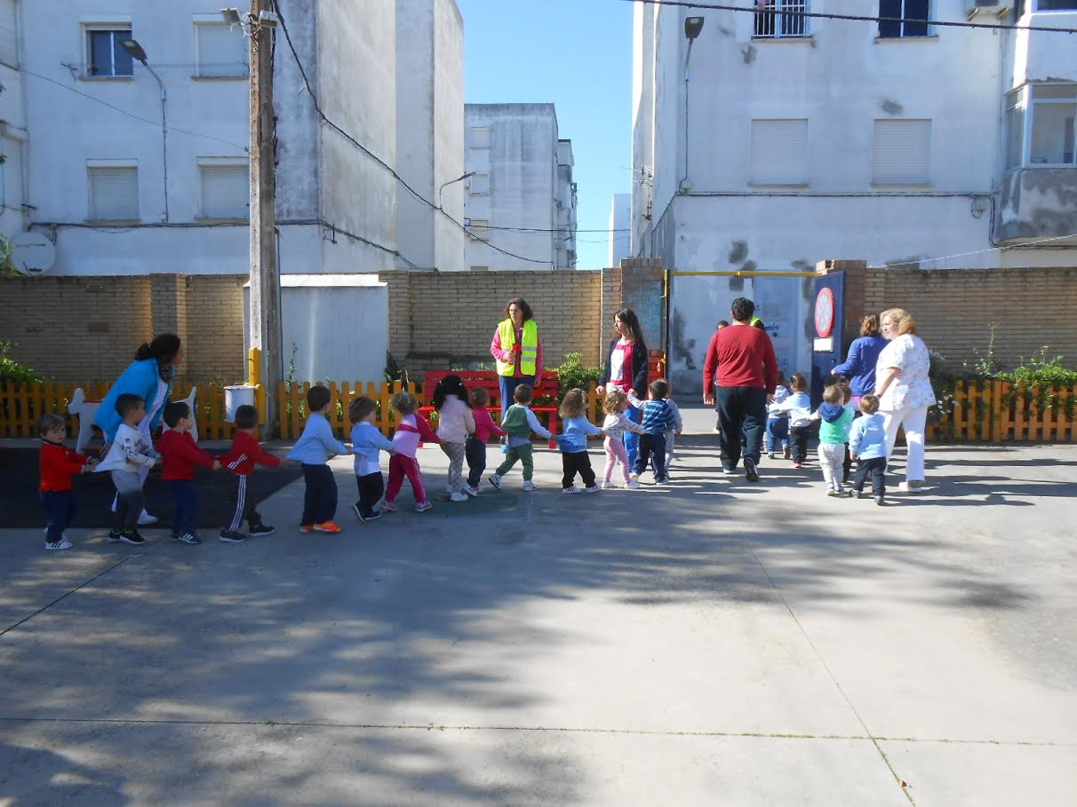 La Escuela Infantil La Caracola realiza un ejercicio de evacuación