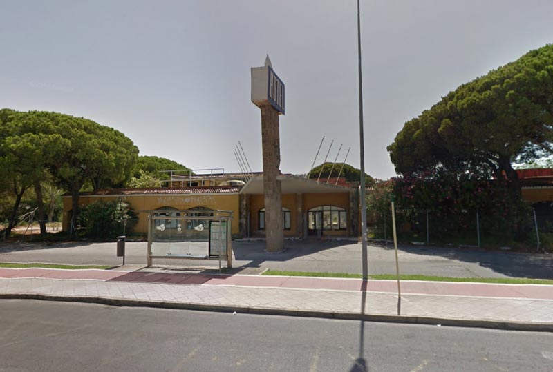 La Junta de Gobierno Local autoriza la demolición del Hotel Caballo Blanco