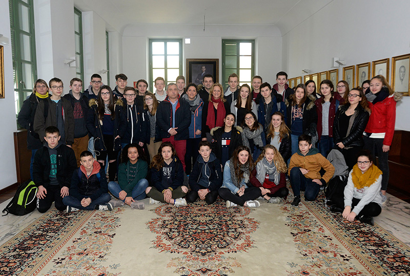 Visita de alumnos de intercambio franceses al Ayuntamiento
