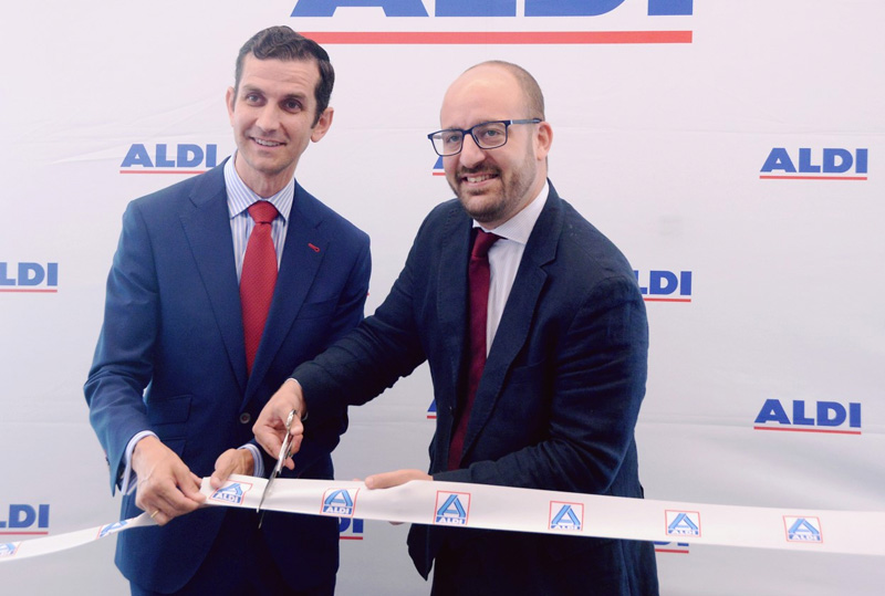 El alcalde felicita a Aldi por abrir su segundo establecimiento en la ciudad