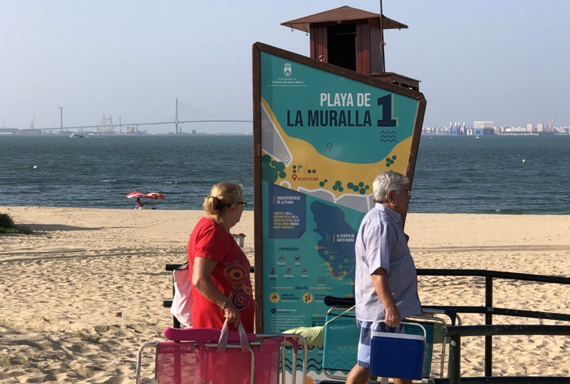 El litoral portuense renueva y moderniza su señalética