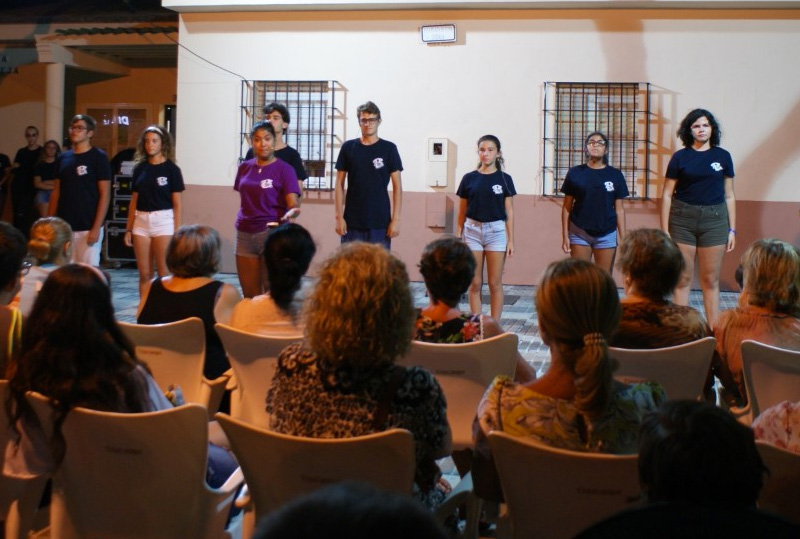 Dos grupos de teatro portuenses cierran este jueves el ciclo de Comedia en los Barrios