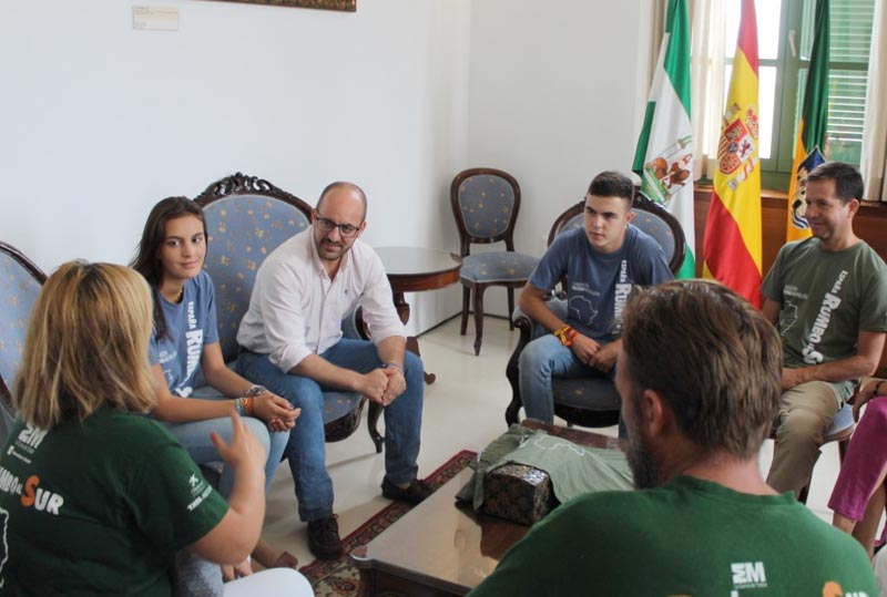 El Alcalde recibe a jóvenes portuenses de la expedición “España Rumbo al Sur” Etiopía 2019