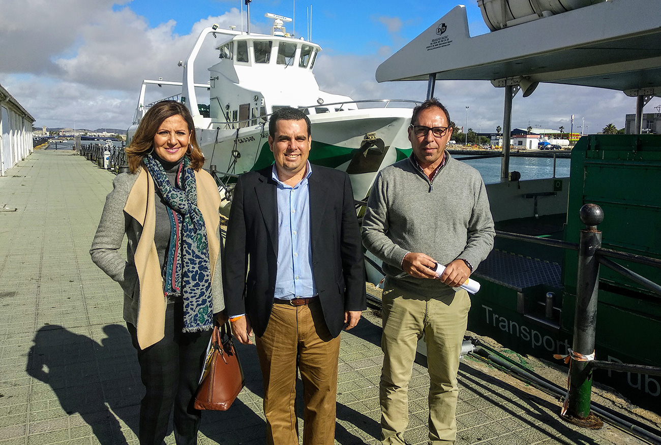 El catamarán ampliará conexiones con el Carnaval de Cádiz tras la solicitud de Turismo para favorecer al sector hotelero