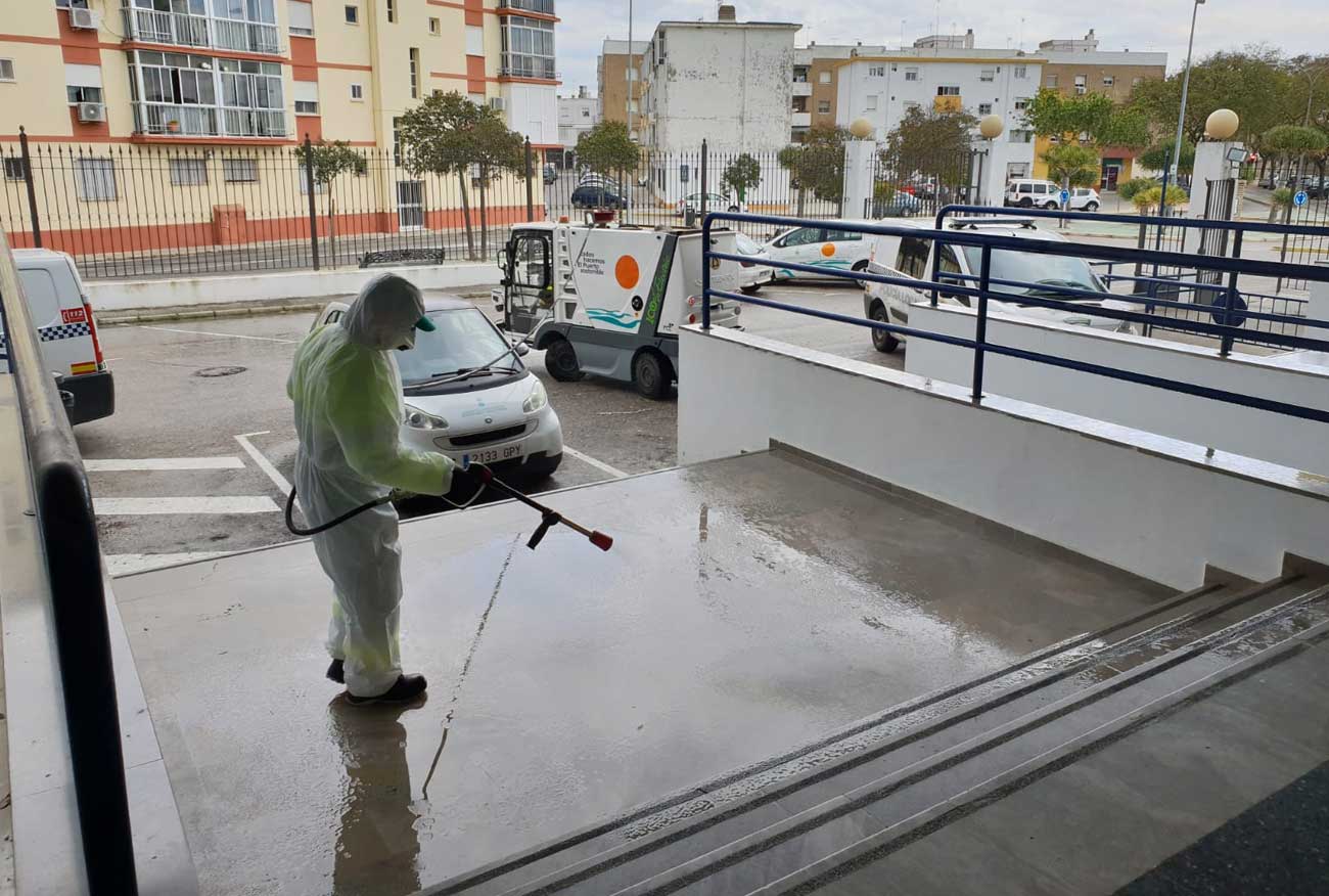En marcha el Dispositivo Extraordinario de Limpieza para desinfectar las calles de El Puerto