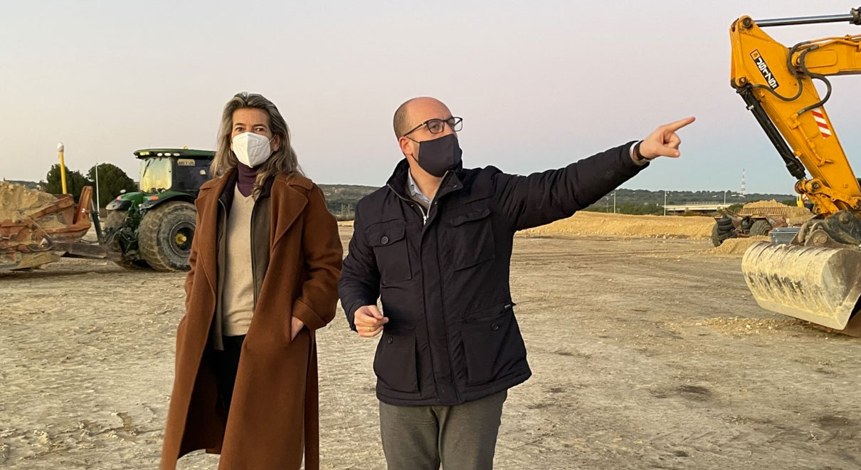 Germán Beardo anuncia que el gigante Amazon se instala en El Puerto