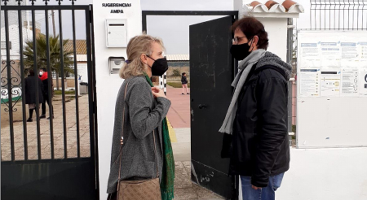 Los centros educativos Sericícola, Valdelagrana y El Vaporcito cuentan desde hoy con portero mantenedor