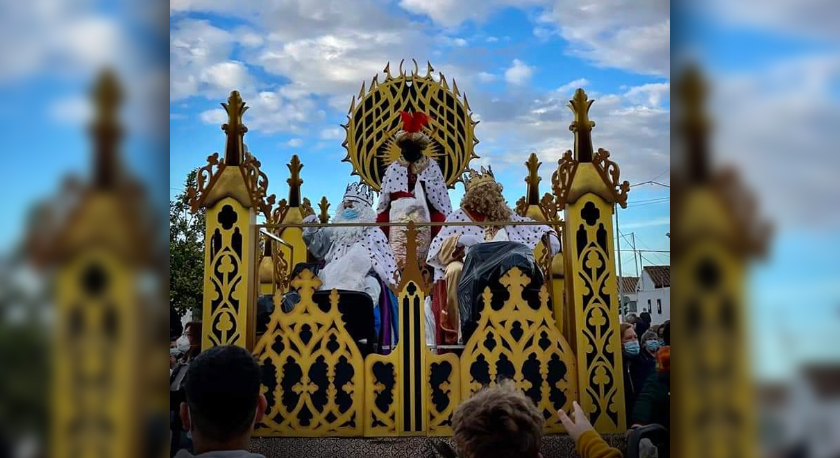 El Poblado de Doña Blanca agradece a la Concejalía de Fiestas su implicación en la visita de los Reyes Magos y del Cartero Real