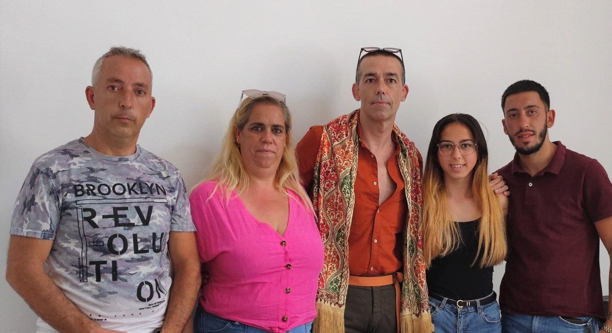 Calleja trabaja con la Asociación El Beso de Judas en un acto benéfico que esta entidad celebrará en agosto