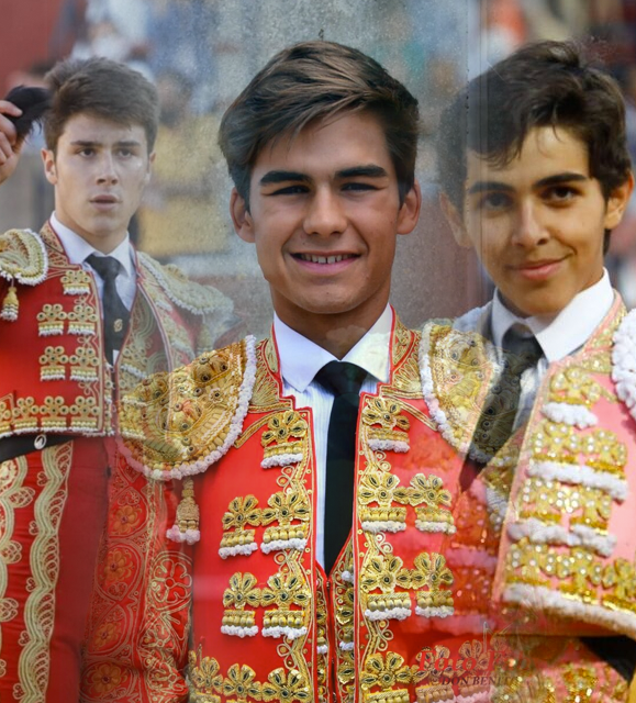 Novillada con picadores. Víctor Barroso, Manuel Caballero y Manuel Román