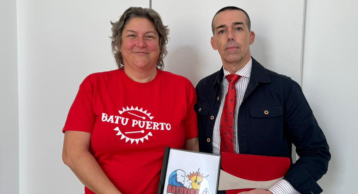 Calleja anuncia que la playa de Valdelagrana acogerá 'Batuverano', un evento de bienvenida al estío que pone en marcha BatuPuerto