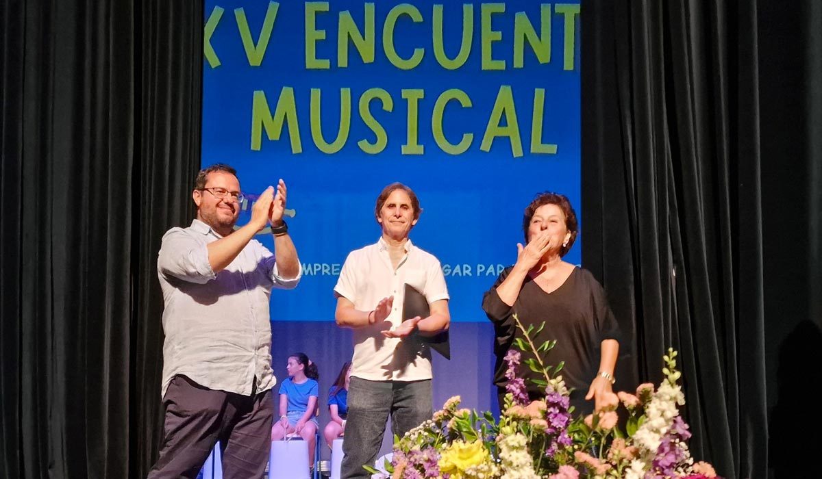 El XXV Encuentro Musical de la Oferta Educativa Municipal sube a las tablas del Teatro Pedro Muñoz Seca para demostrar el talento de nuestros escolares