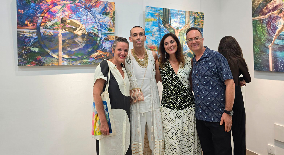 Inaugurada la exposición del artista portuense Laksta en Cádiz