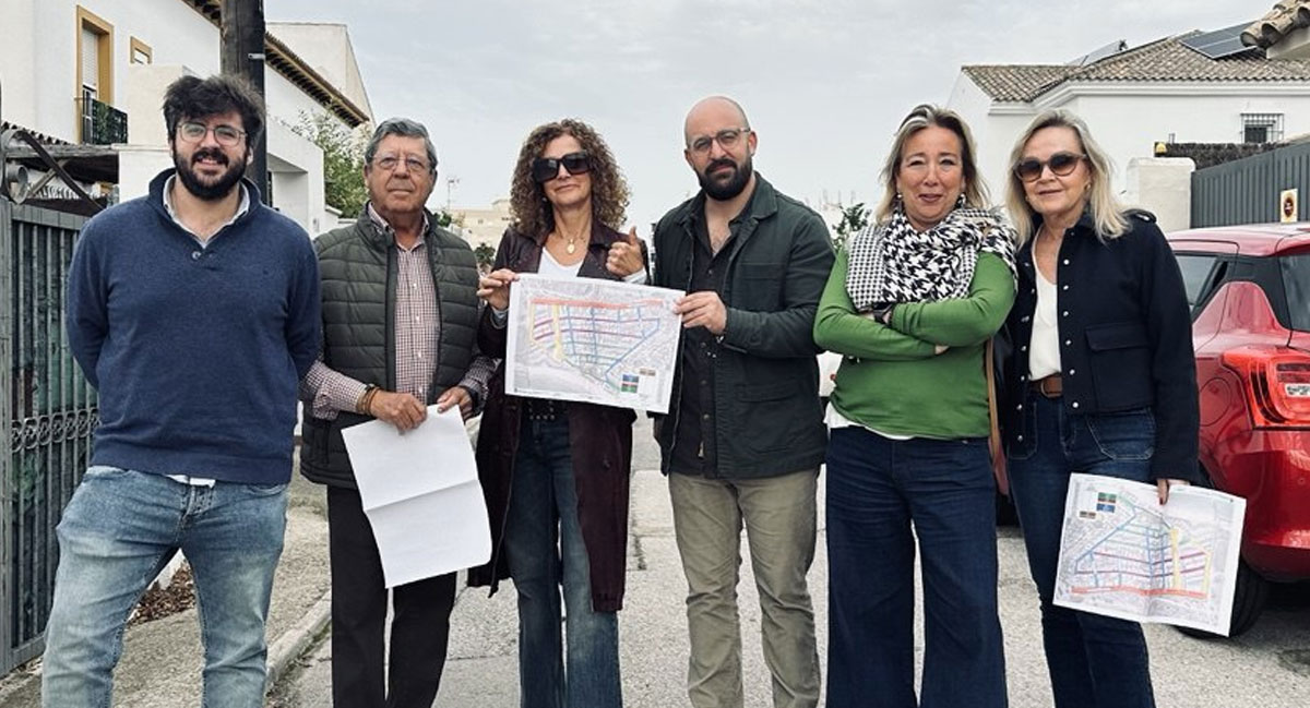 El alcalde presenta el Plan Fuentebravía junto a los vecinos de la urbanización