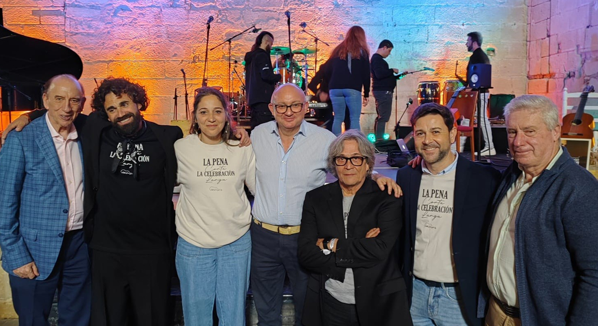Emotivo homenaje musical al guitarrista Pablo Domínguez en el Monasterio de la Victoria