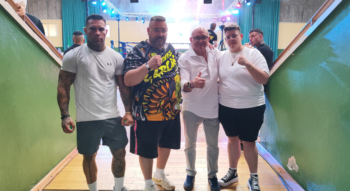 La velada anual 'Fight Night 11500' concentró el mejor boxeo en el Pabellón Ramón Velázquez