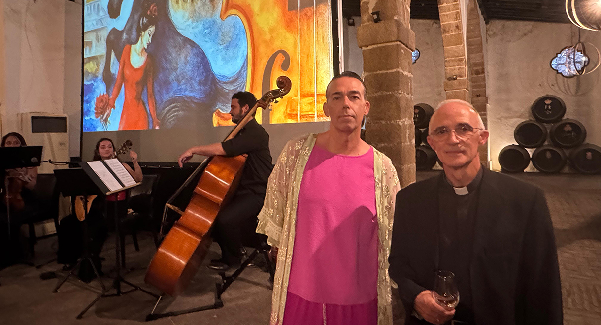 Éxito de público en la cata-concierto benéfica ‘Sabores, sonidos y paisajes de Cádiz’, a favor de la nueva parroquia de San Sebastián