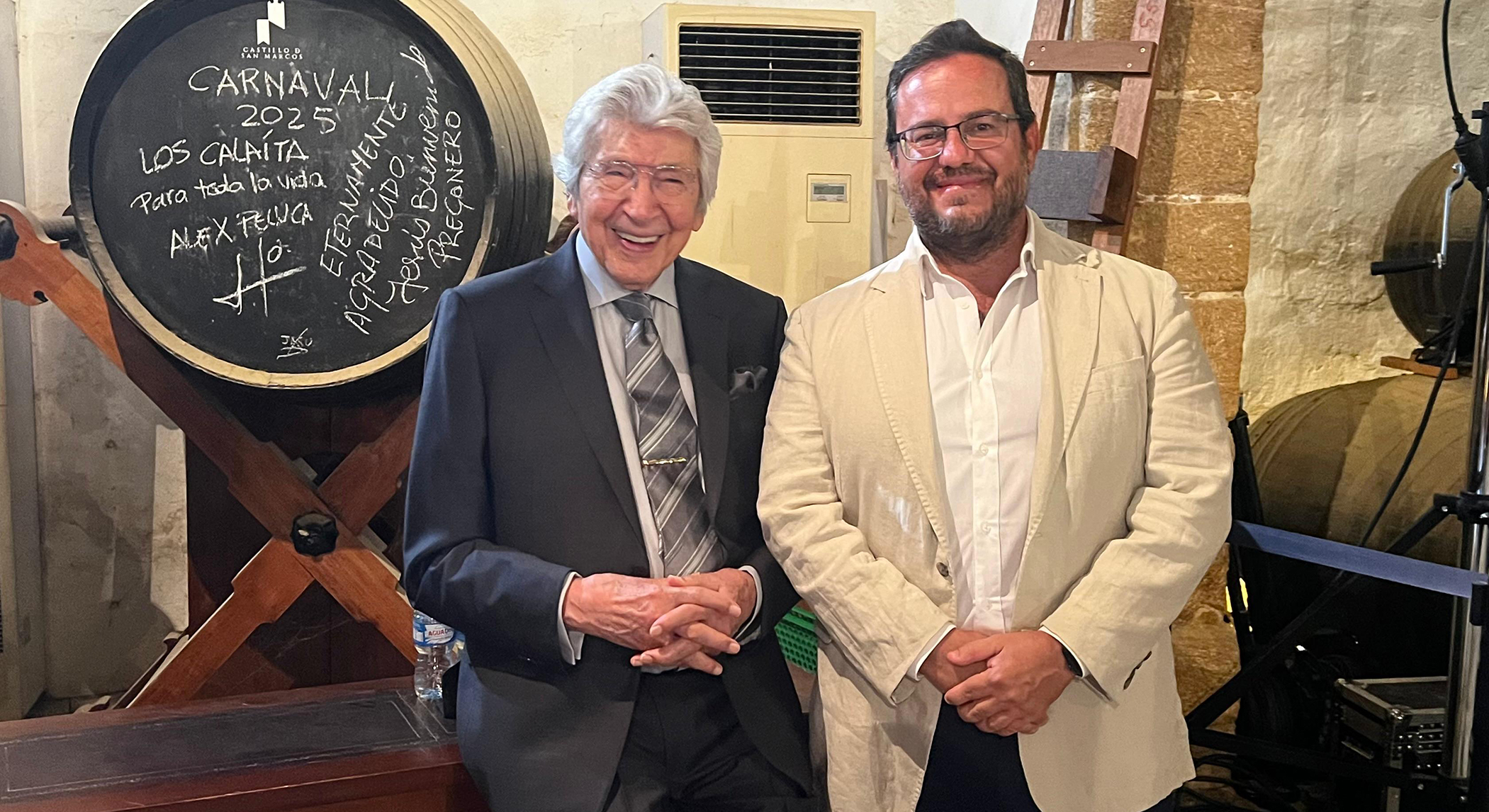 Manuel Alejandro toma posesión en la Academia de Bellas Artes Santa Cecilia de El Puerto Manuel Alejandro toma posesión en la Academia de Bellas Artes Santa Cecilia de El Puerto