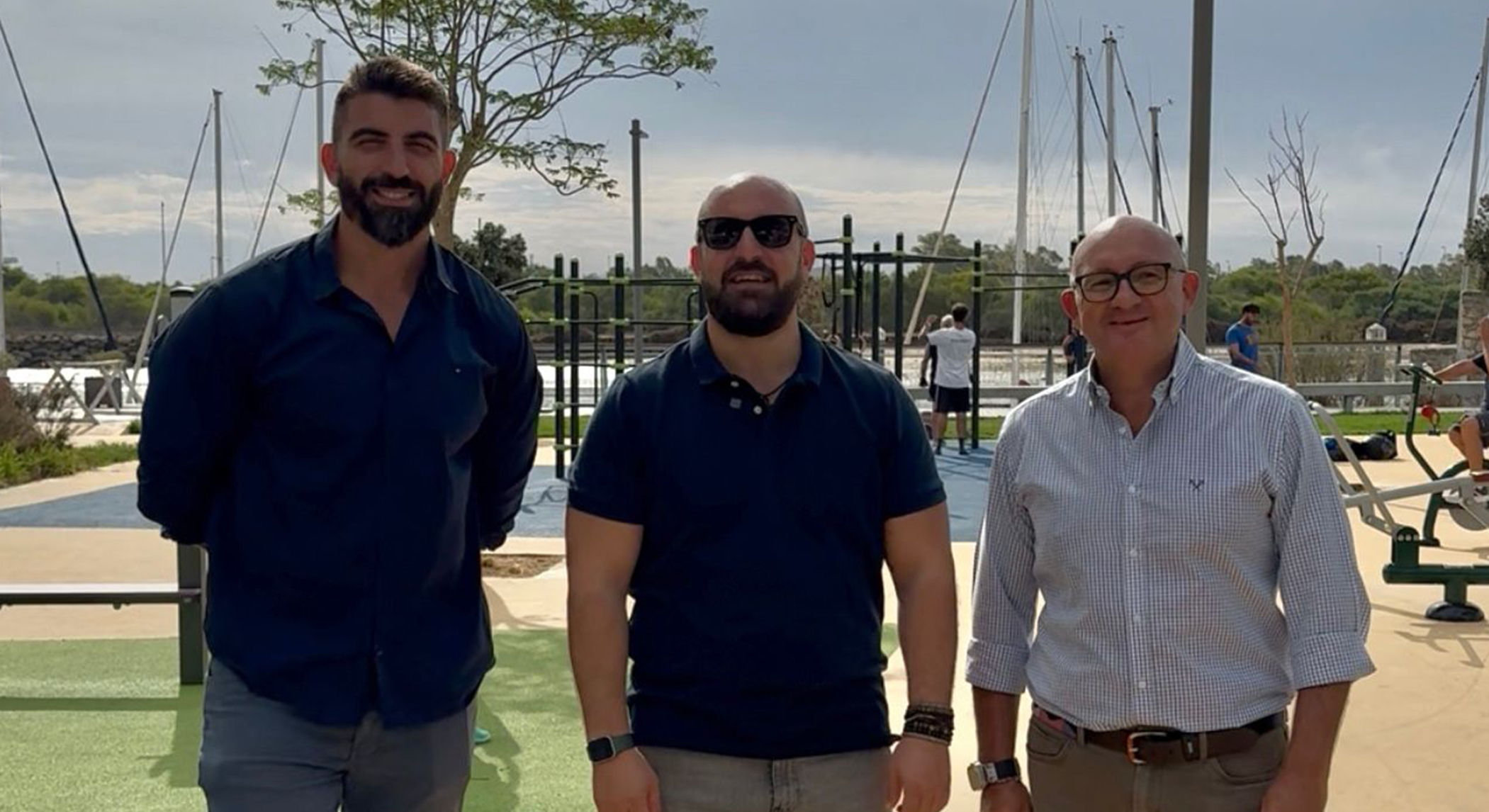 El alcalde inaugura el nuevo circuito de calistenia y biosaludable en el Paseo Fluvial