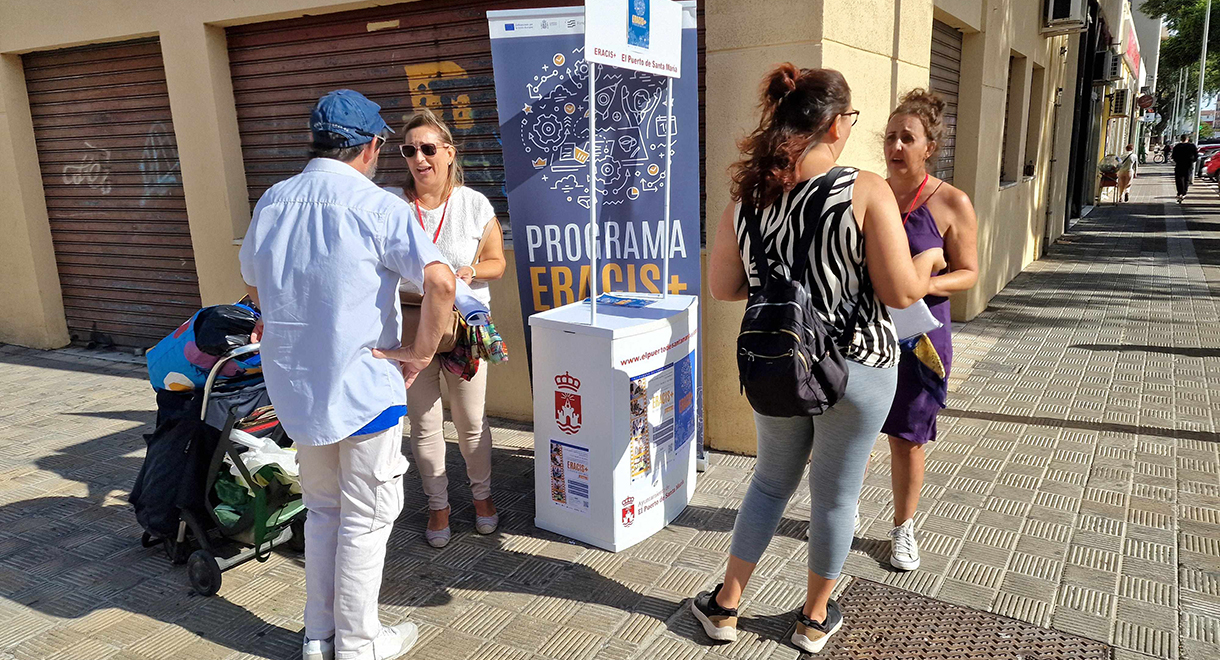 El Ayuntamiento comienza en Los Milagros la campaña para difundir la Estrategia ERACIS+ El Ayuntamiento comienza en Los Milagros la campaña para difundir la Estrategia ERACIS+