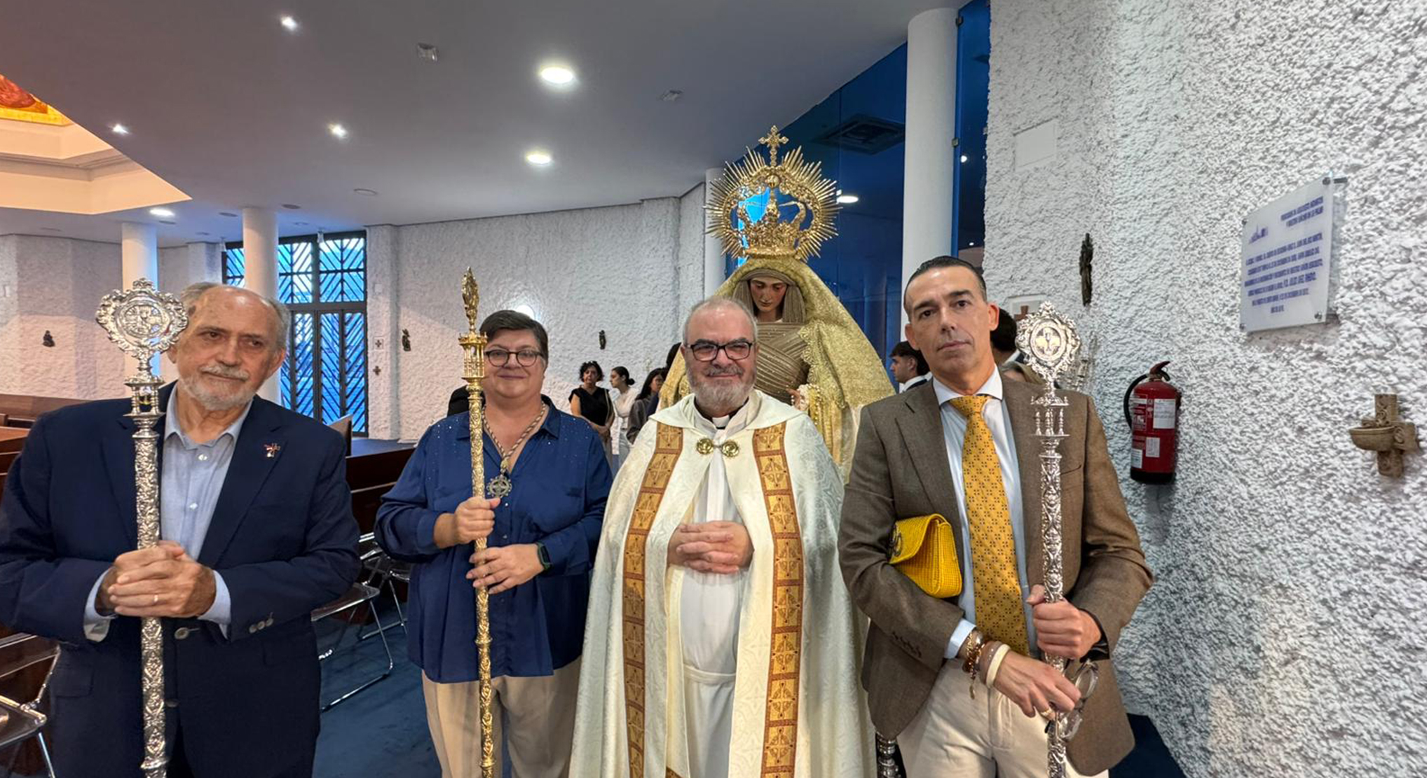 La Hermandad del Olivo ha realizado el tercer traslado de la Virgen de los cinco previstos con motivo del Año Jubilar de la Esperanza La Hermandad del Olivo ha realizado el tercer traslado de la Virgen de los cinco previstos con motivo del Año Jubilar de la Esperanza