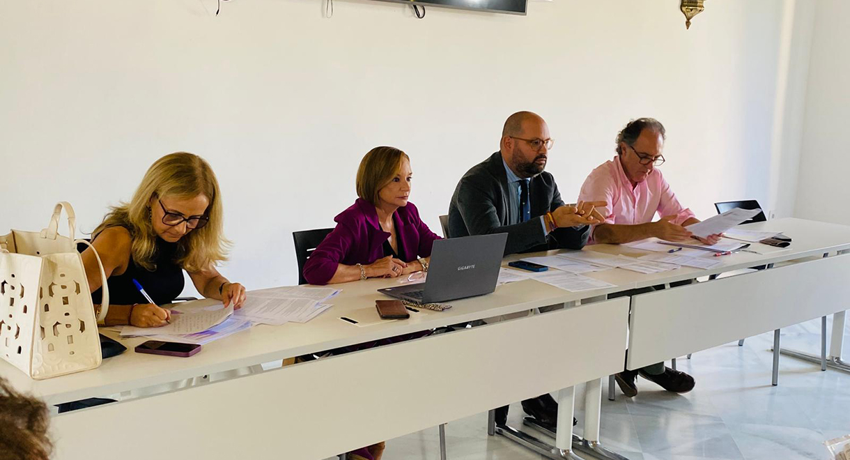 El Ayuntamiento de El Puerto conforma la Bolsa de Empleo de Oficial 1ª Electricista El Ayuntamiento de El Puerto conforma la Bolsa de Empleo de Oficial 1ª Electricista