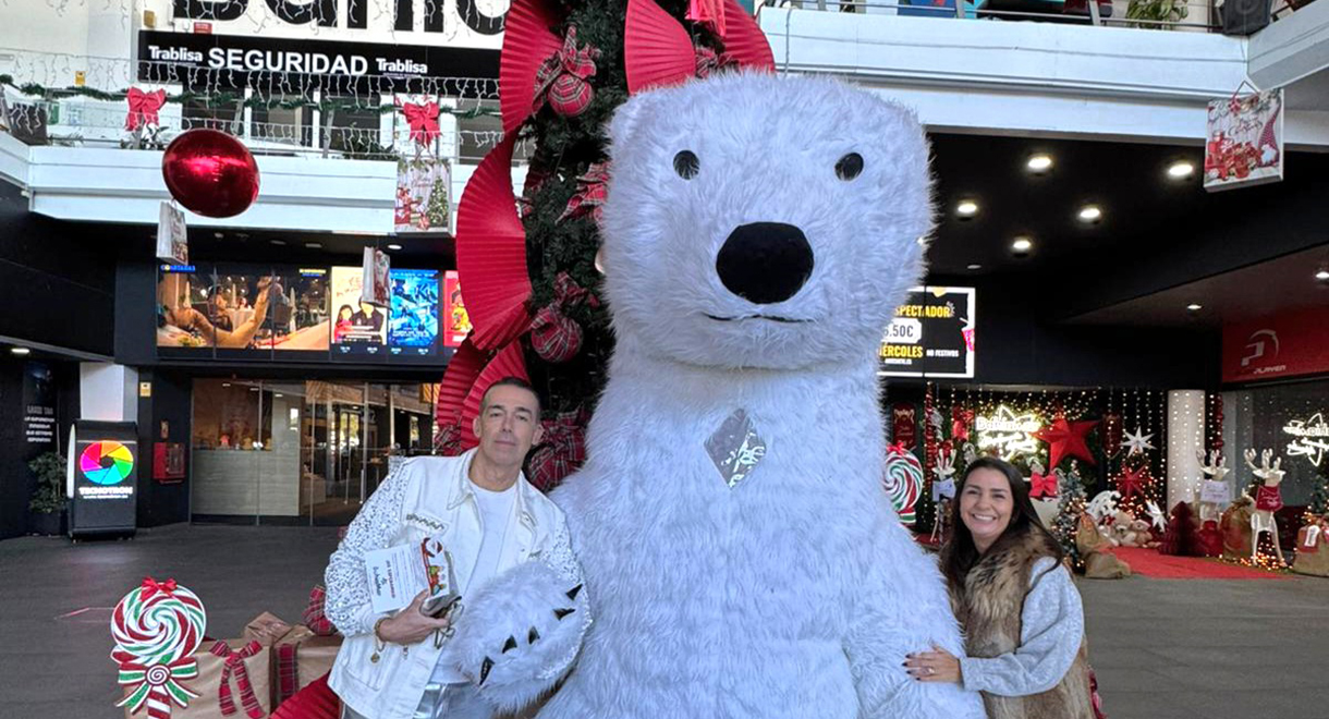 La Concejalía de Fiestas y Bahía Mar reforzarán su colaboración para incluir el Parque Comercial en la agenda festiva municipal