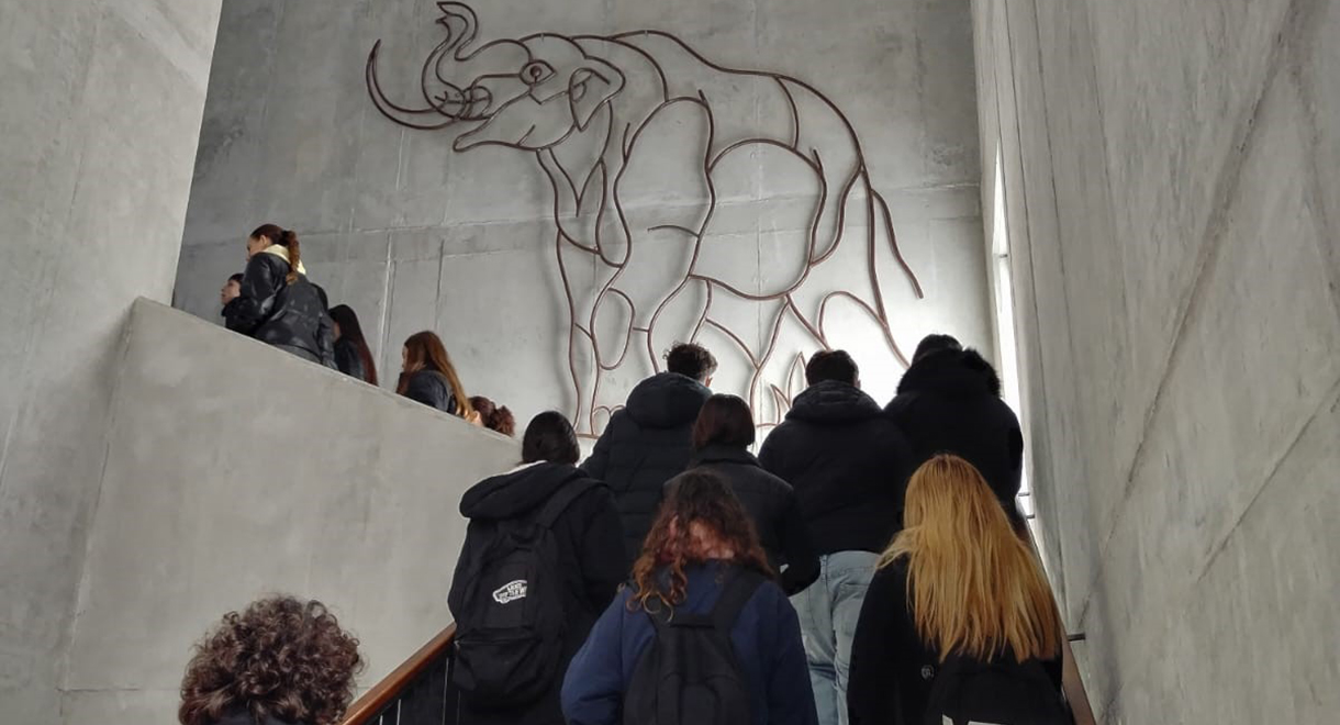 Alumnos del IES Juan Lara participan en el Programa de Visitas Didácticas en el Hospitalito, incluido en la Oferta Educativa Municipal 2025/2026