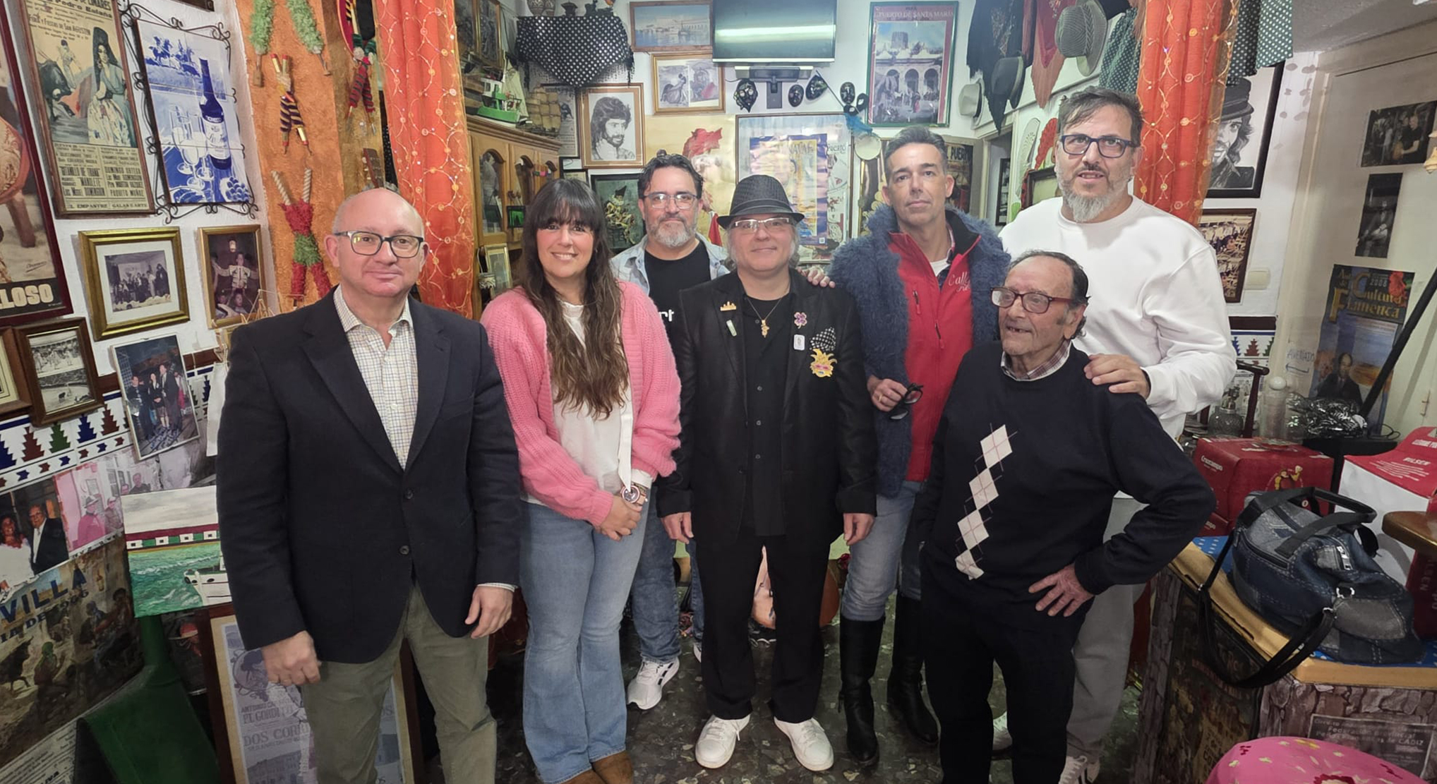Calleja asiste a la entrega de los premios de los XV Homenajes Carnavalescos de la Asociación Cultural El Rincón del Arte del Niño Villar