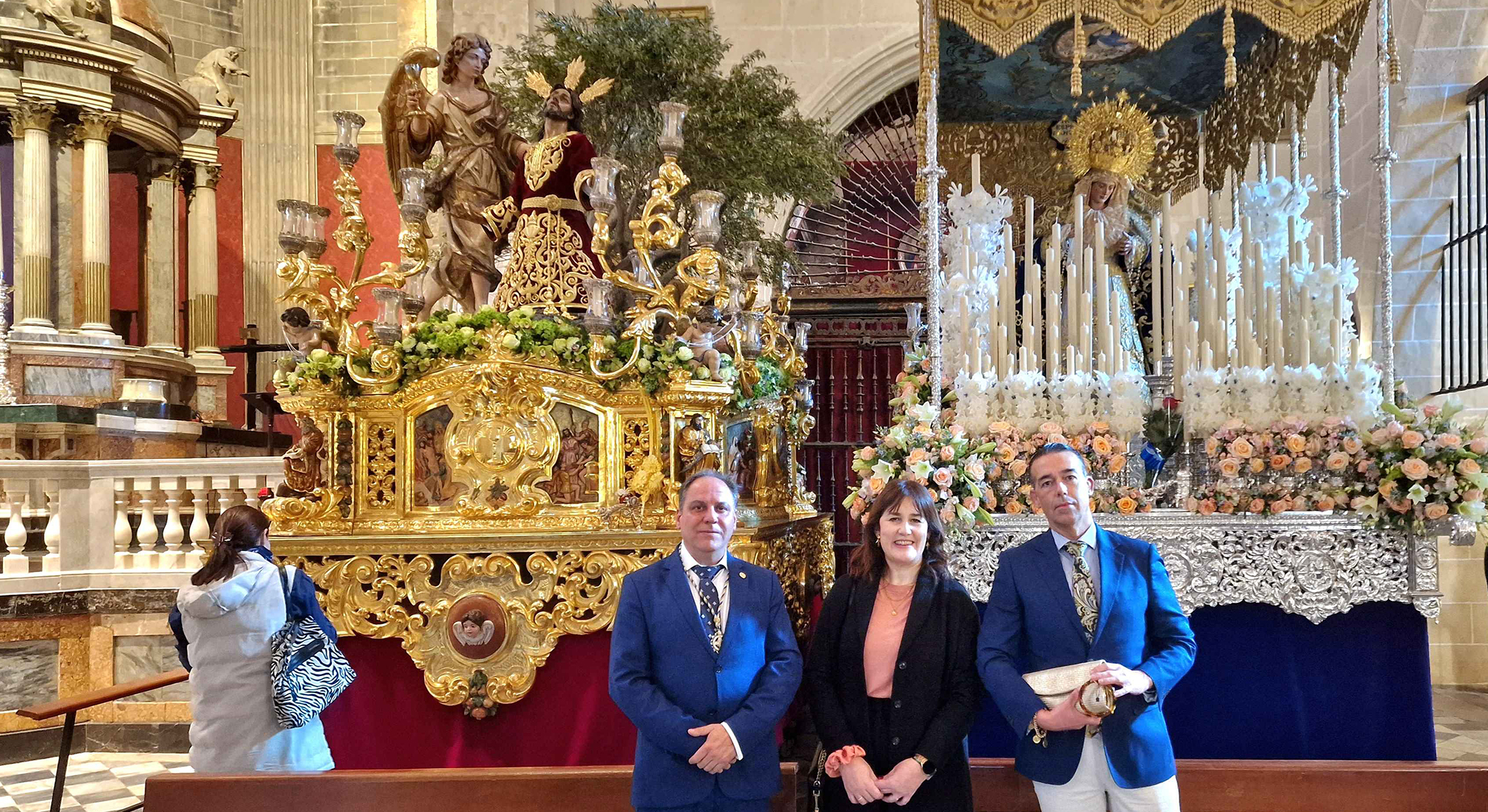 Miércoles Santo en El Puerto: Visita Municipal a la Hermandad del Olivo