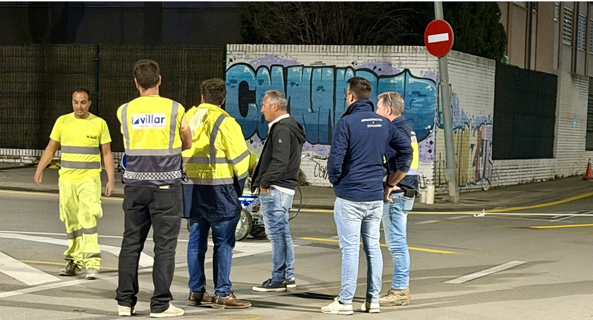 El Puerto refuerza la movilidad en Feria con una glorieta provisional en la intersección de la avenida de Fuentebravía con el Camino Viejo de Rota