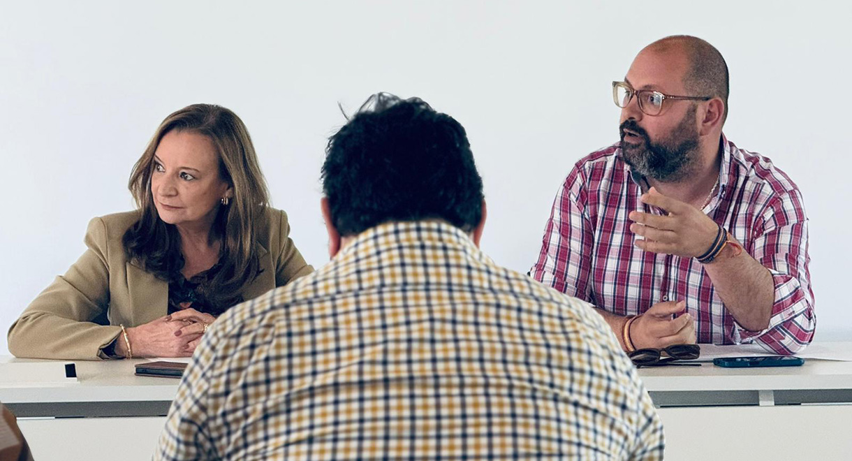 El Ayuntamiento de El Puerto de Santa María avanza en la implantación de su nueva estructura administrativa y refuerza la organización municipal en la Mesa General de Negociación