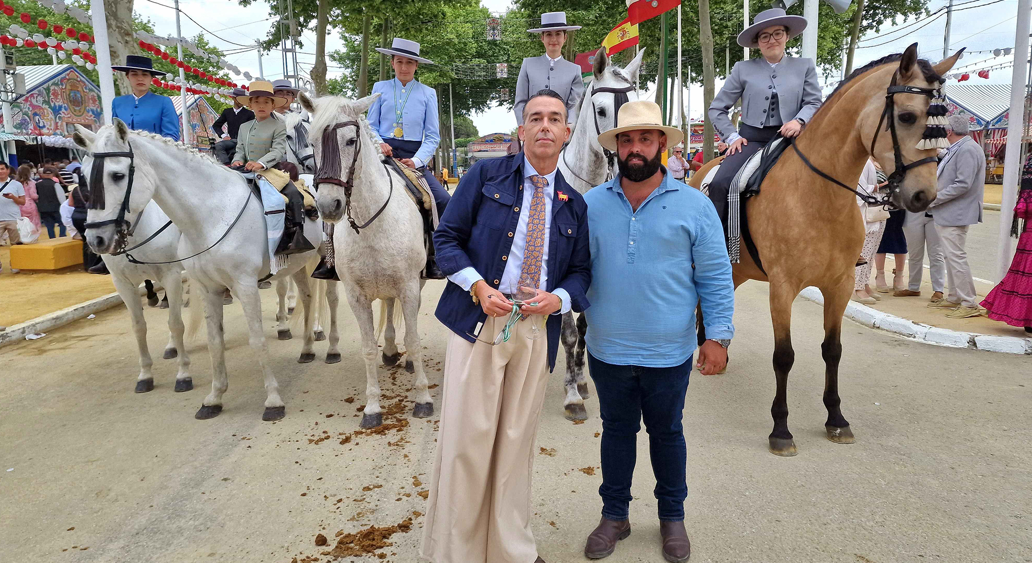 El Puerto reconoce a los menores de 12 años que participan en el Paseo de Caballistas y Enganches con la entrega de diplomas