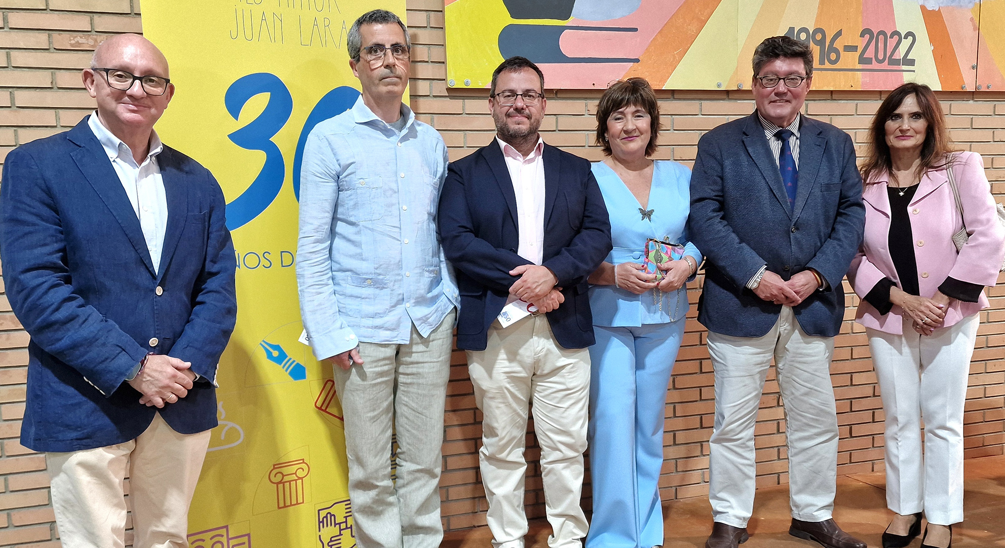 El IES Pintor Juan Lara celebra en El Puerto tres décadas de educación, talento y futuro en una emotiva noche para el recuerdo