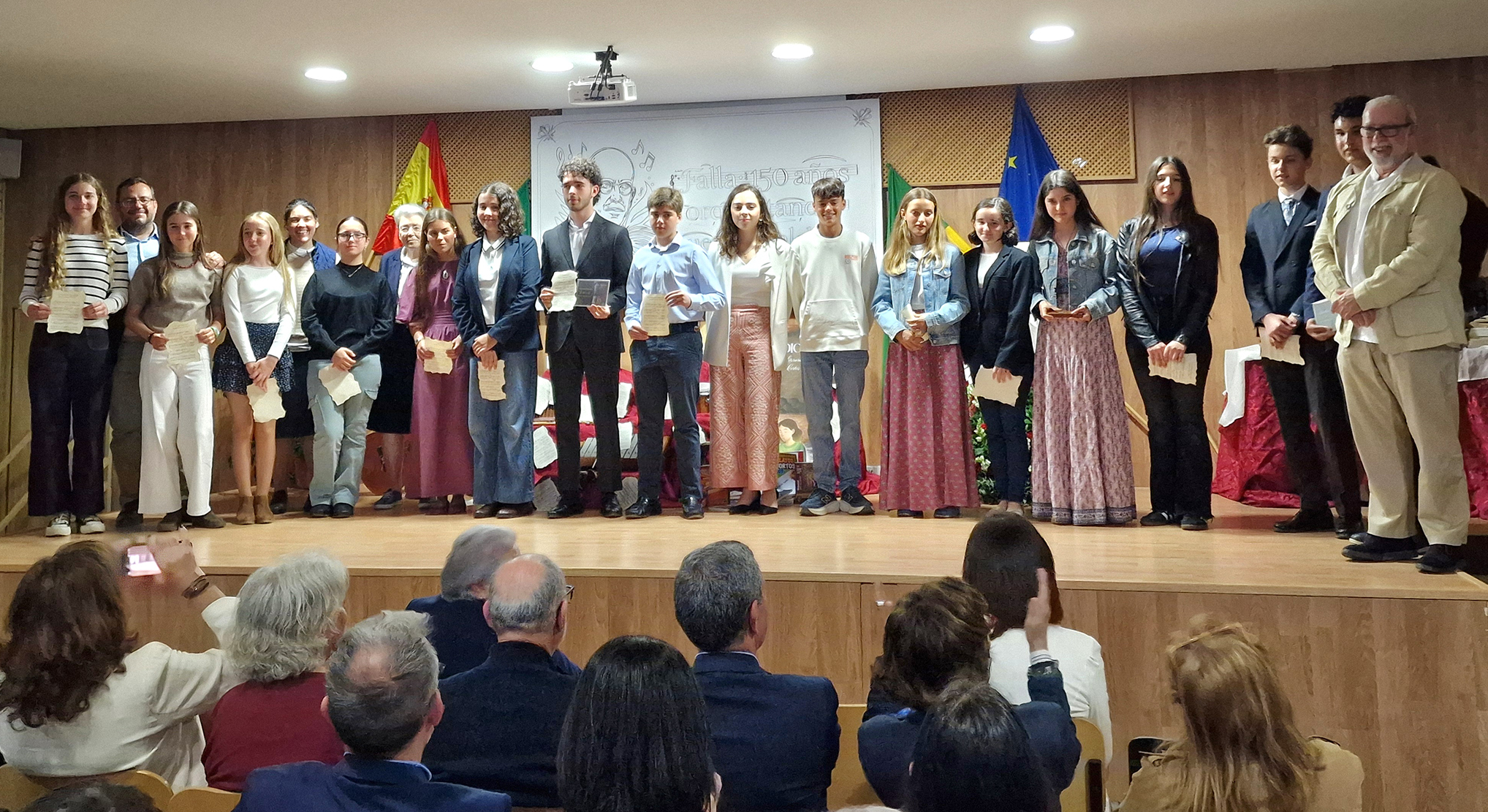 El Colegio Luisa de Marillac entrega los premios del XXIV Certamen Literario en homenaje a Sor María Aguilar