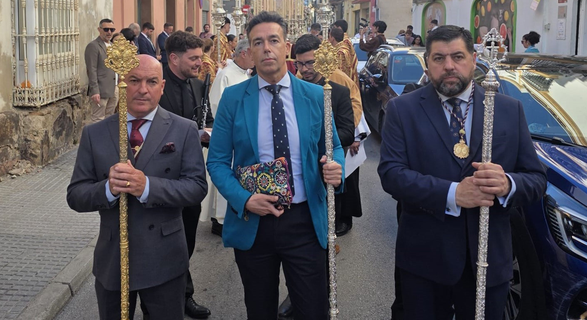 La sagrada imagen de Nuestra Señora del Rosario presidió el Vía Lucis de El Puerto de Santa María