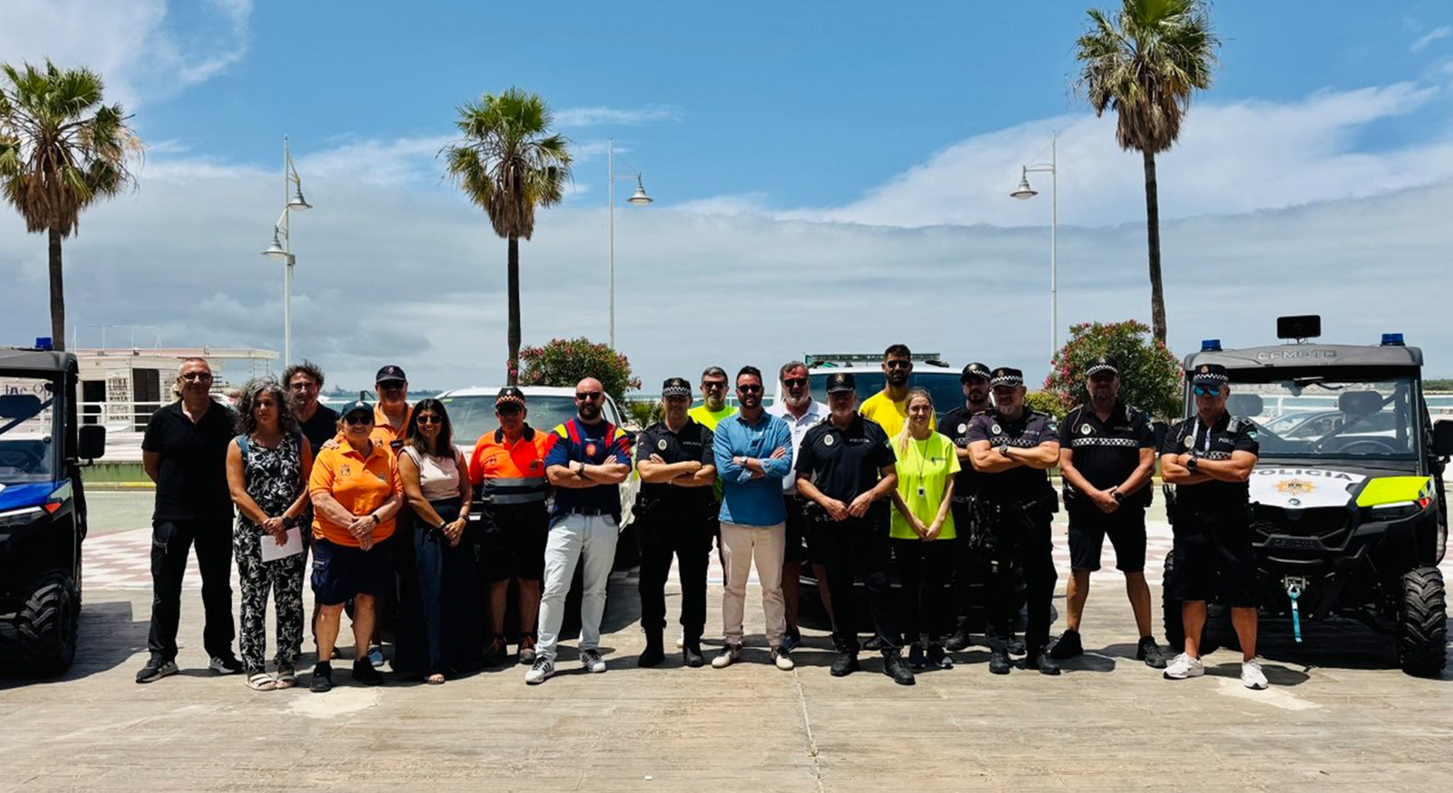 El Ayuntamiento activa el servicio de vigilancia, salvamento y socorrismo en las playas de El Puerto con un dispositivo de 50 profesionales