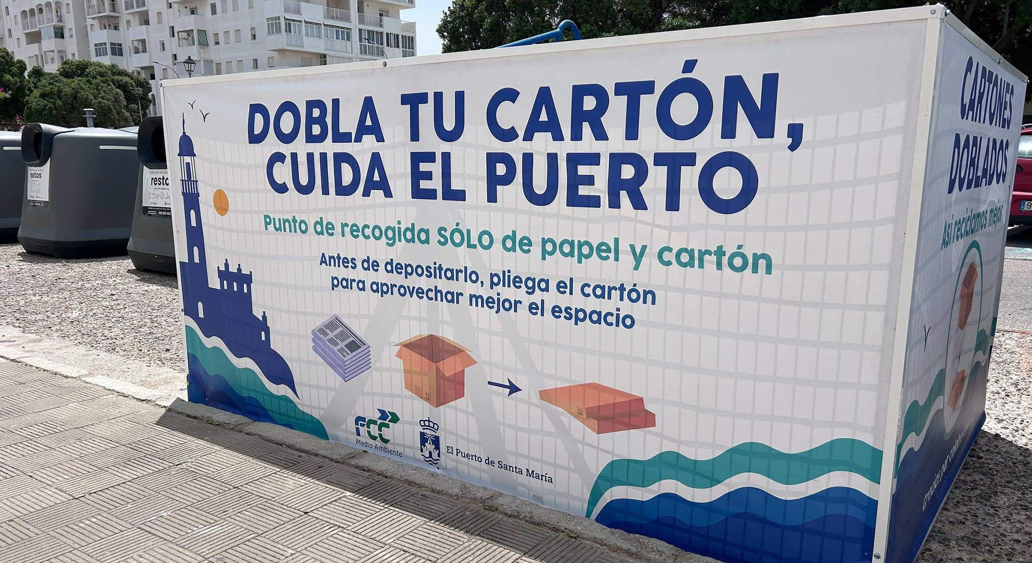 El Puerto mejora el sistema de reciclaje de papel y cartón con nuevos contenedores y jaulas específicas para las zonas de mayor actividad comercial