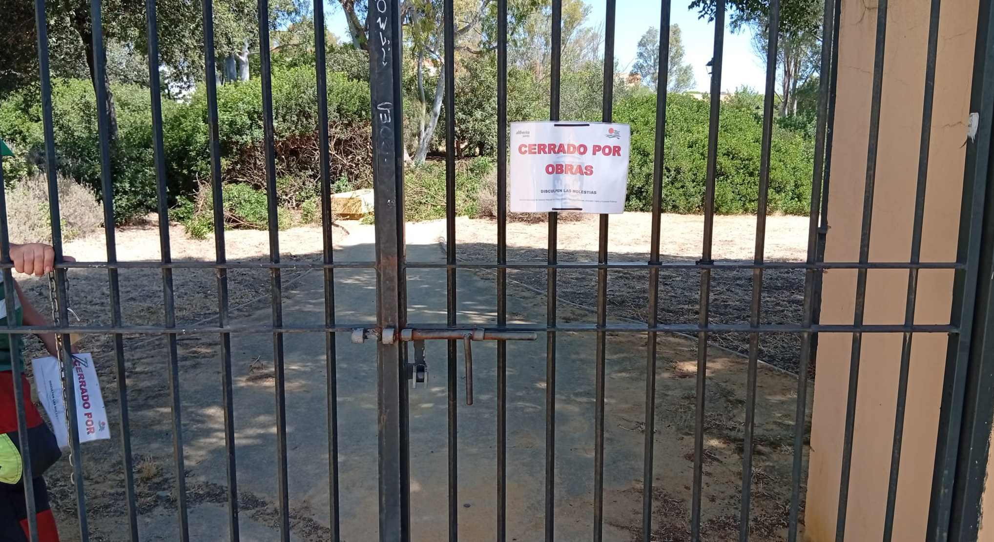 El Parque de La Arboleda Perdida cierra temporalmente para acometer trabajos previos de mantenimiento del arbolado antes de su restauración integral