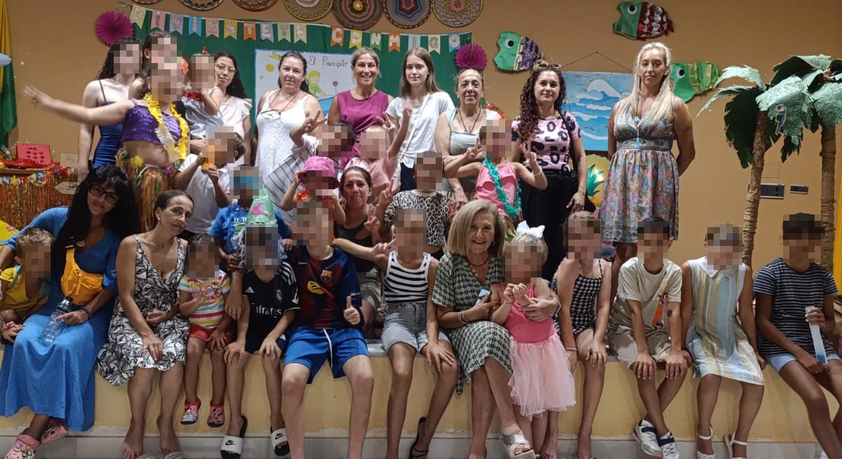 Carmen Lara celebra el fin del Curso con los menores de los Programas de Infancia y Familia en el Centro de Servicios Sociales Francisco Guerrero de El Puerto de Santa María