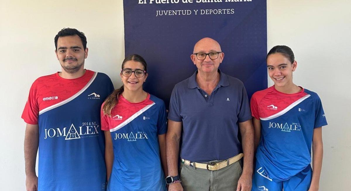 Micaela García y Julia Zahara representan a El Puerto en el XIII Campeonato de España Alevín de Natación