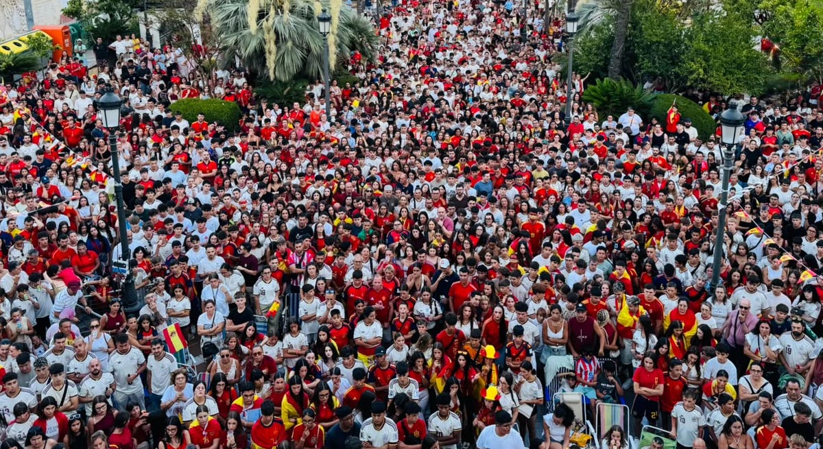 El Puerto vuelve este domingo a la Plaza del Ayuntamiento para animar a España en la Final