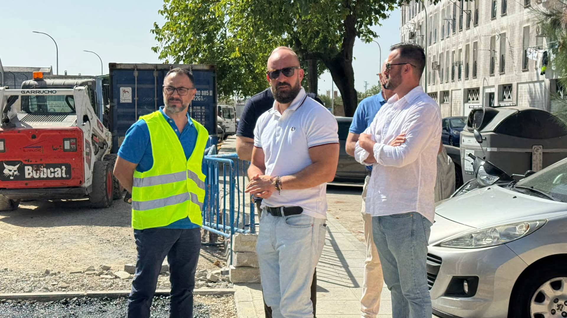 El Tejar gana un nuevo aparcamiento con 44 plazas y sigue sumando mejoras en el barrio