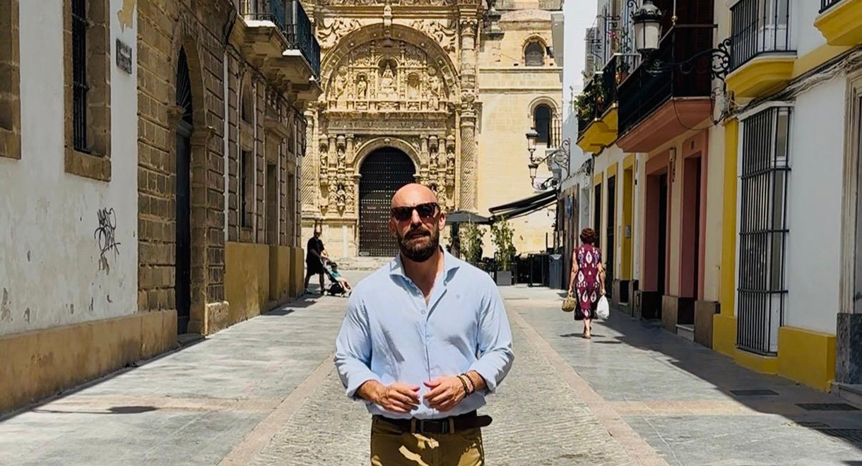 Germán Beardo anuncia un ambicioso plan de reverdecimiento del centro de El Puerto y la finalización de la recuperación del paseo de palmeras del Parque Calderón