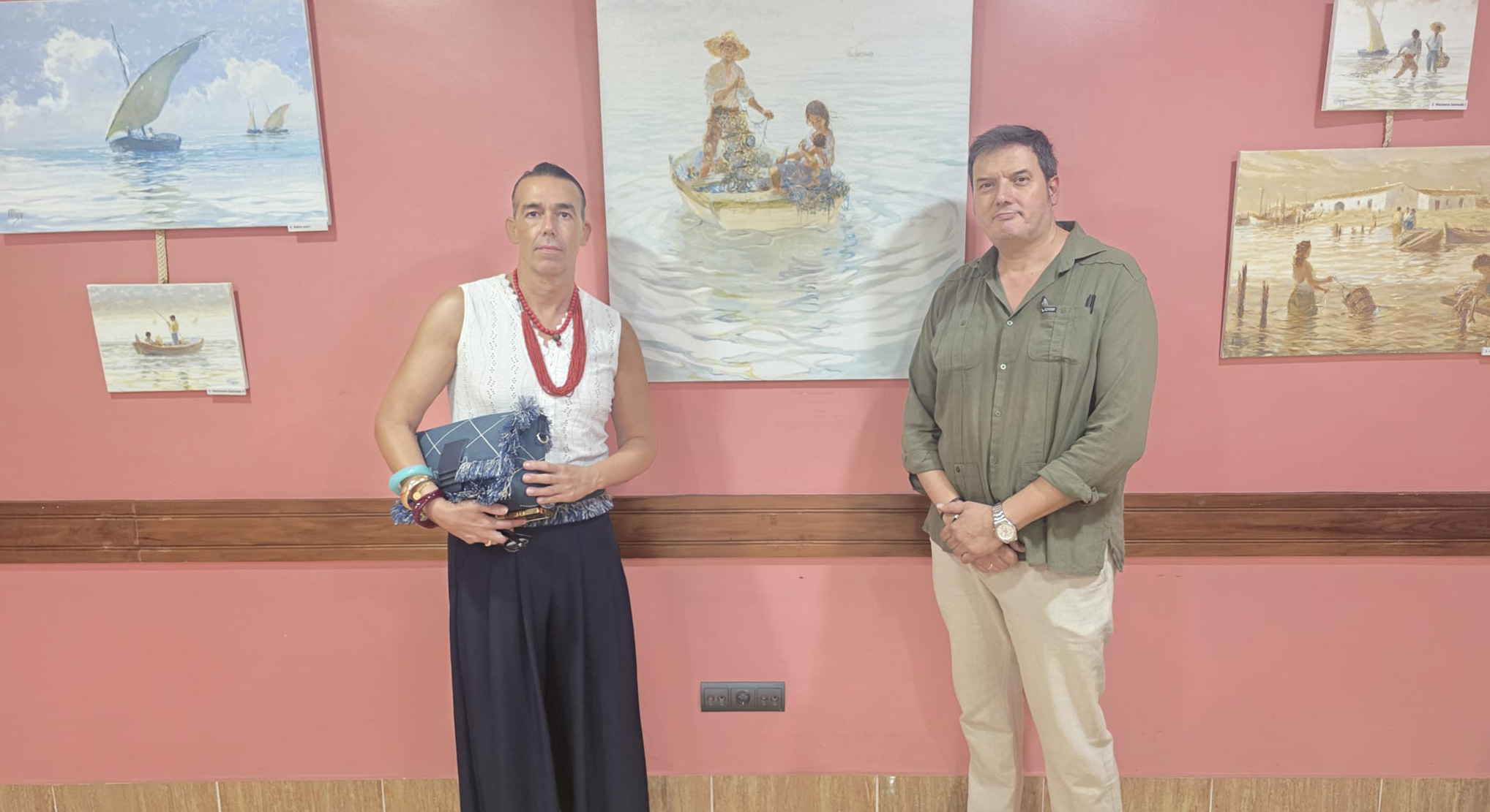 David Calleja inaugura 'Reencuentro', la exposición de Adrián Ferreras que amplía la oferta cultural de verano en El Puerto