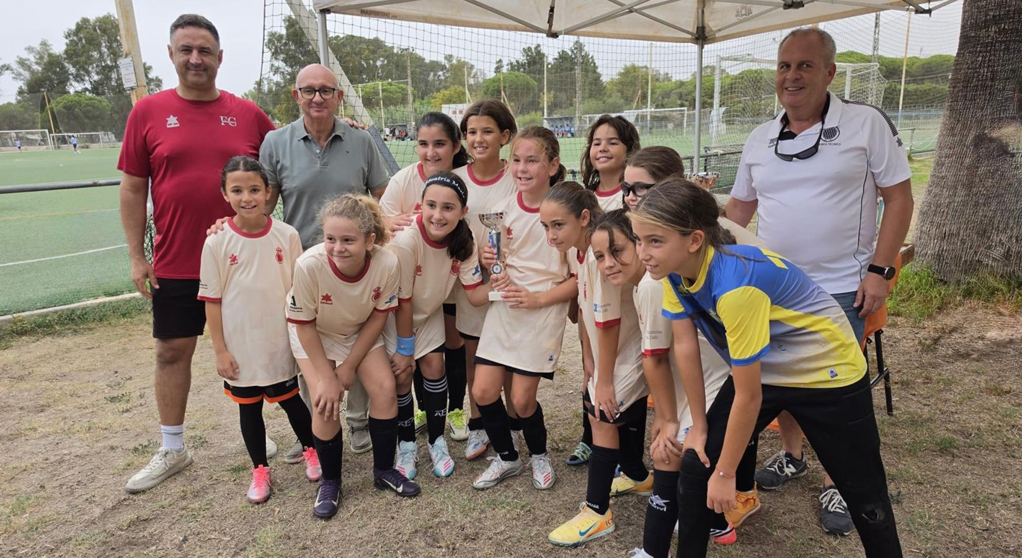 El II Torneo de Fútbol Femenino Ciudad de El Puerto reúne a más de 150 chicas en la Ciudad Deportiva Rafael Sánchez