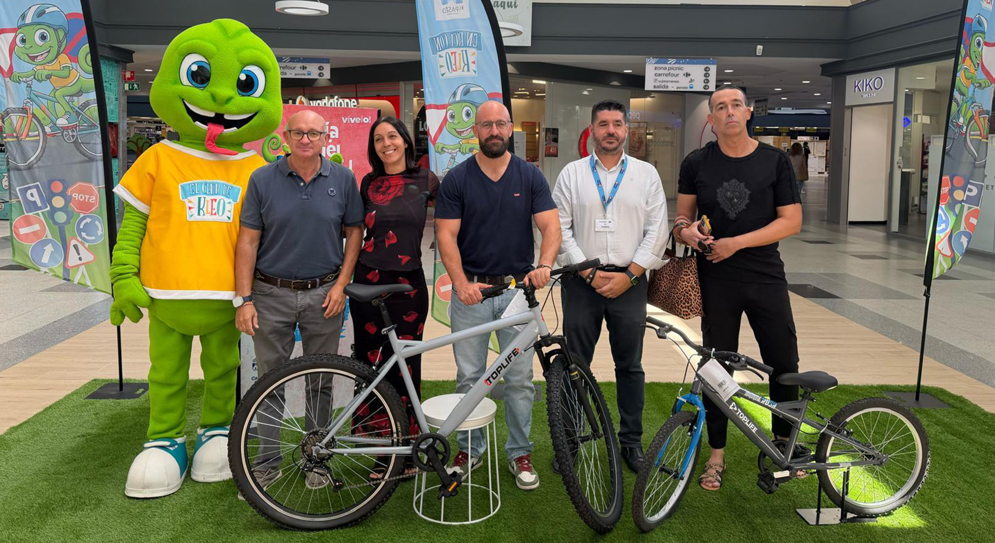 Ayuntamiento y CC El Paseo se unen para la celebración del Día del Pedal, una de las actividades en familia más emblemáticas del calendario deportivo