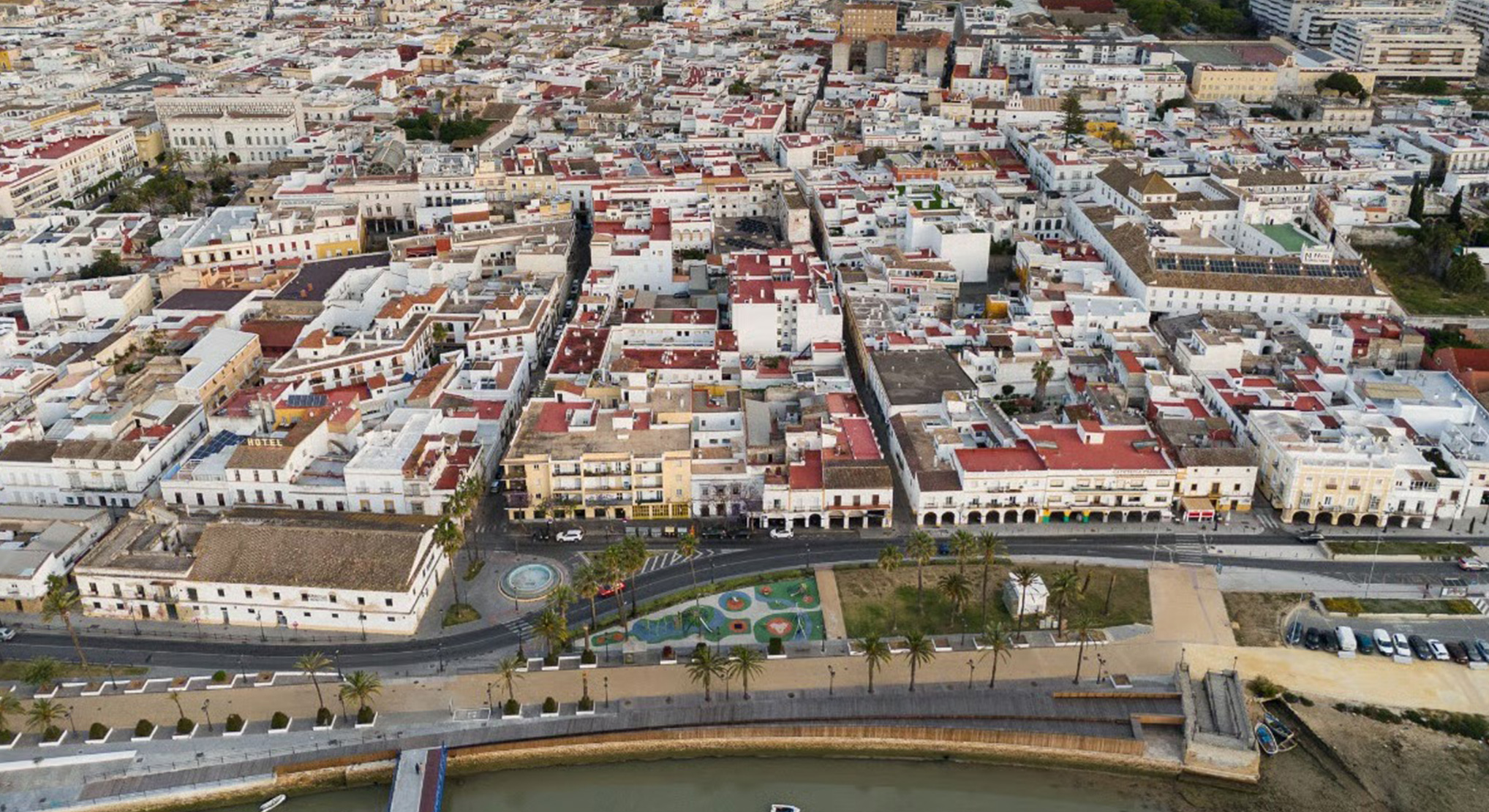 La Comisión Municipal del Plan Especial da luz verde a nuevas actuaciones residenciales, entre ellas un solar para 18 VPO de obra nueva promovidas por Avanza El Puerto